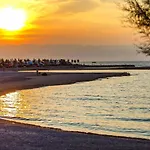 Mobile In By Pusca Bay *